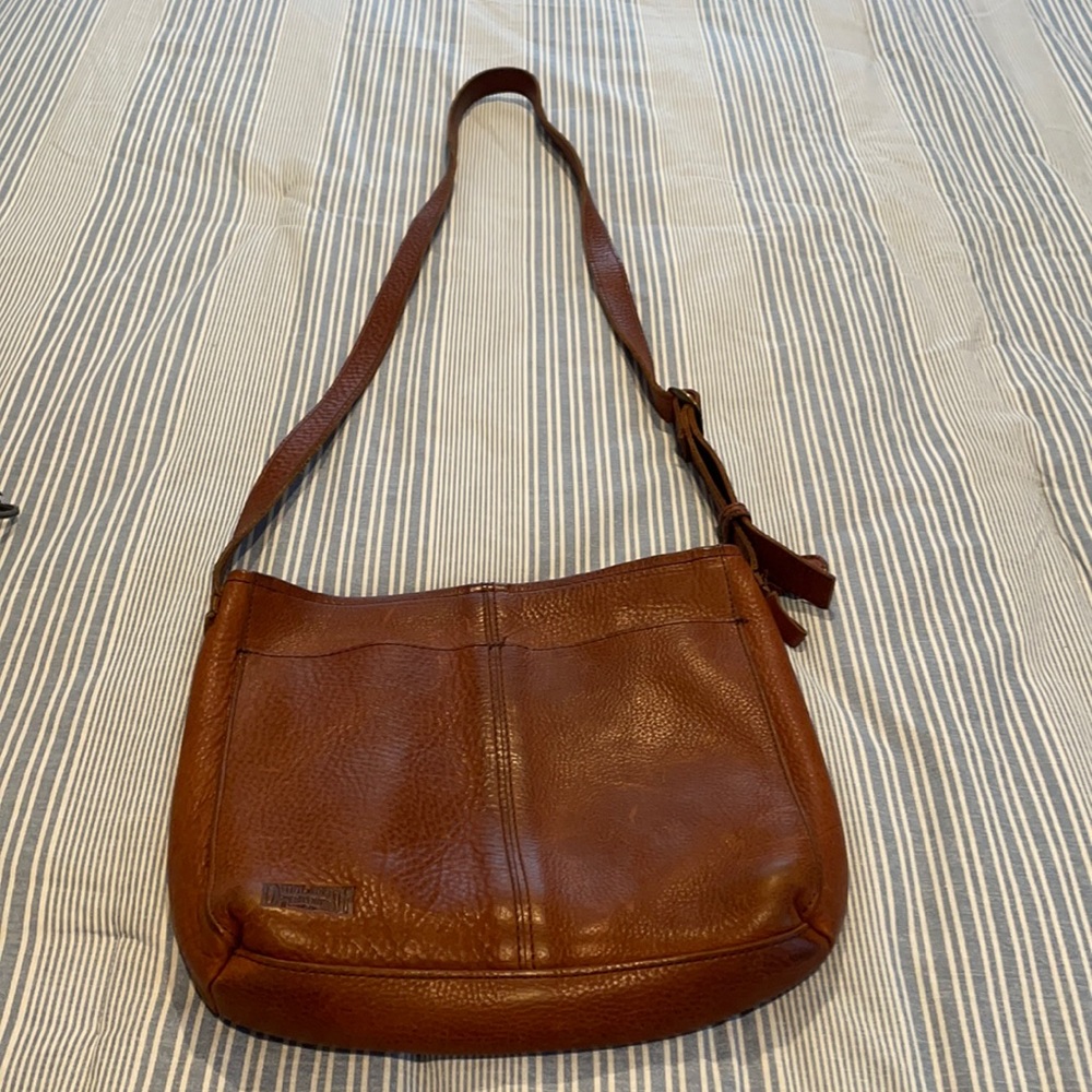 Duluth Trading Co Lifetime Leather Purse